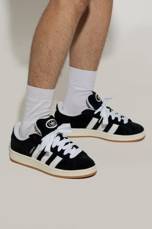 ADIDAS CAMPUS BLACK WITH OG BOX AND PACKING