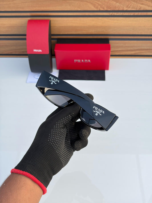 Prada Black (8152) Sunglass With Ig Kit And Packing