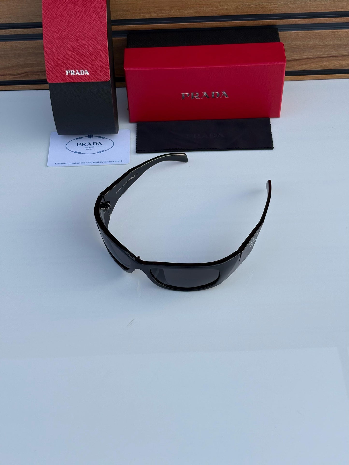 Prada Black (8152) Sunglass With Ig Kit And Packing
