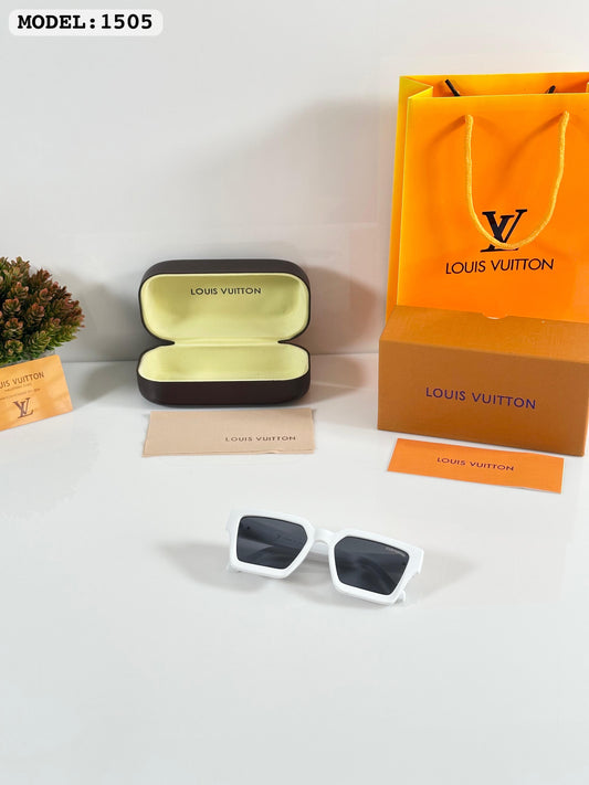 Louis Vuitton Nlack Whote (1505) Sunglass With Og Kit And Packing
