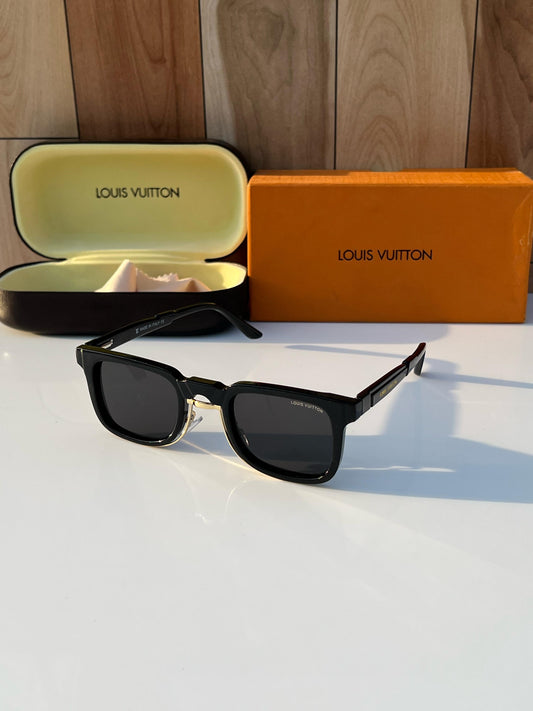 Louis Vuitton Black Gold (1008) Sunglass With Og Kit And Packing