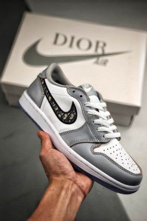 Nike Jordan 1 Low Diorr With 2 Keychain Semi UA With All Accessories And Og Box Packing